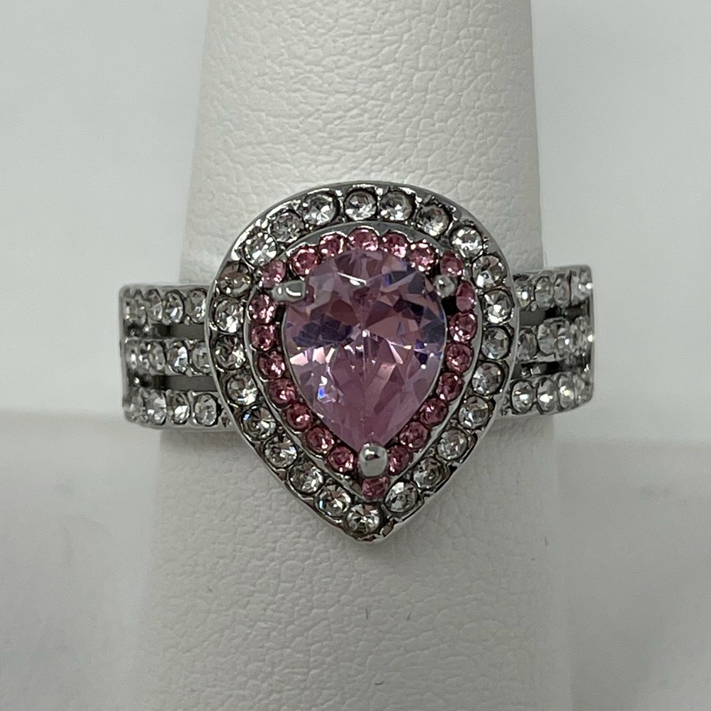 3 Layer Pink Teardrop CZ Ring - Picture 4 of 8